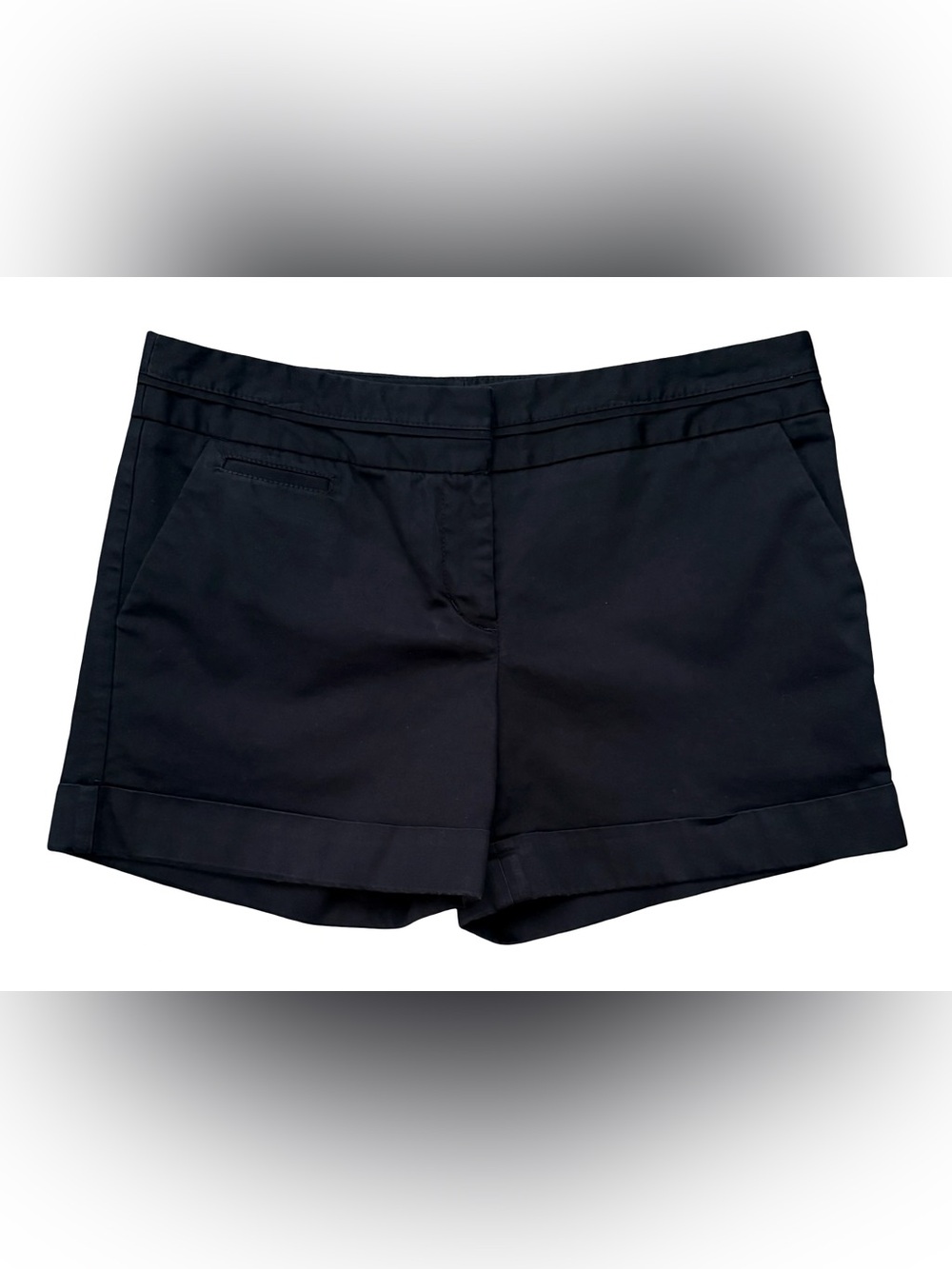 EXPRESS Women's Tailored Black Chino Shorts Minimalist Chic Sophisticated Preppy